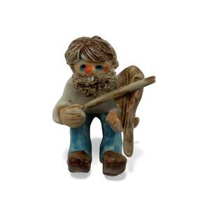 Abbey Crafts Timoleague Ireland Fiddler Figurine Sitting